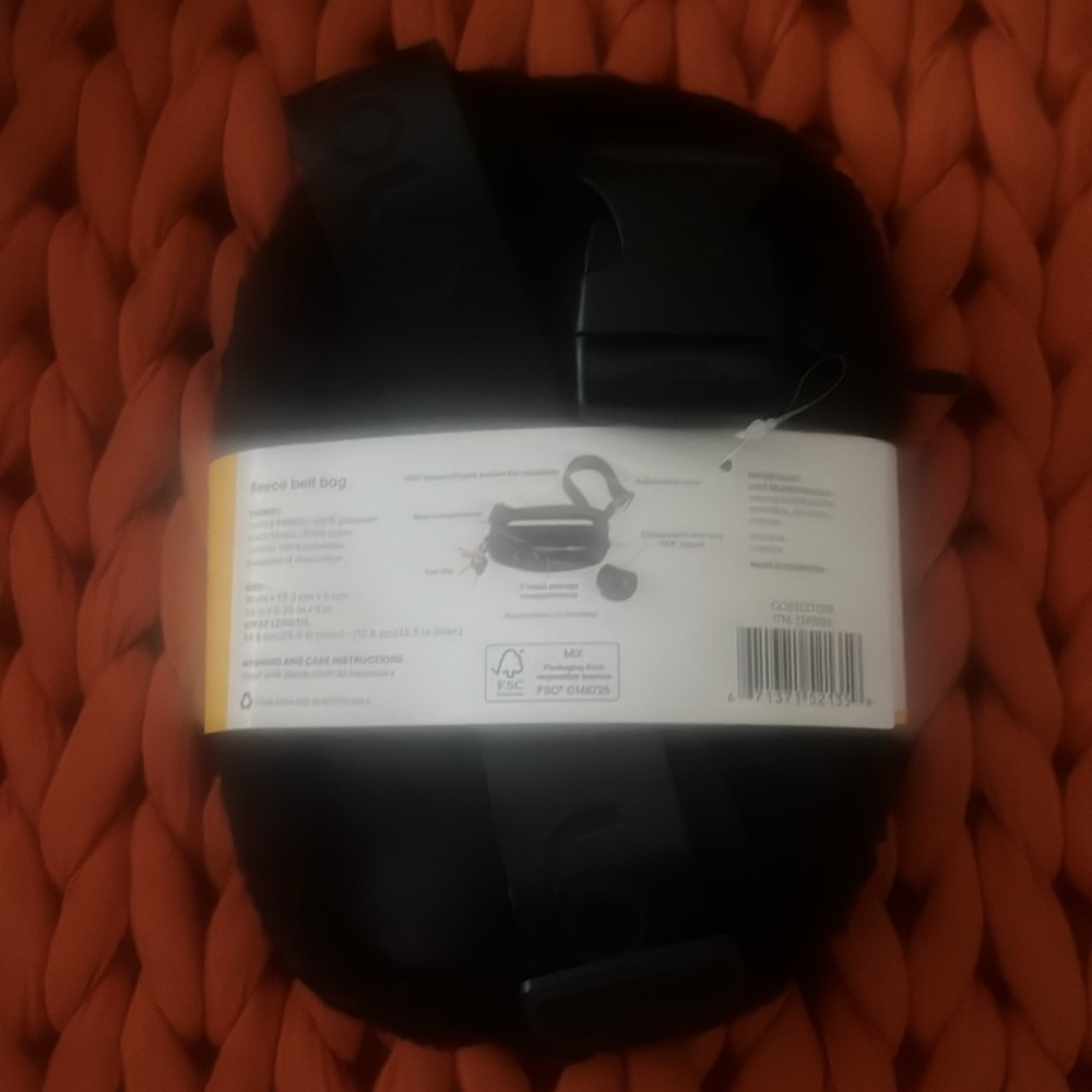 LOLE fleece belt bag unisex black one size NWT travel hip bag fanny pack purse